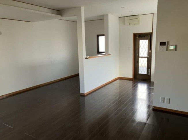 【居間・リビング】