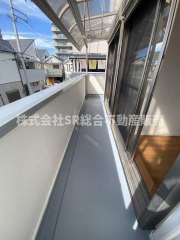 御厨東1丁目中古戸建のバルコニー|陽当たり良好のバルコニーで洗濯物が乾きやすいです！