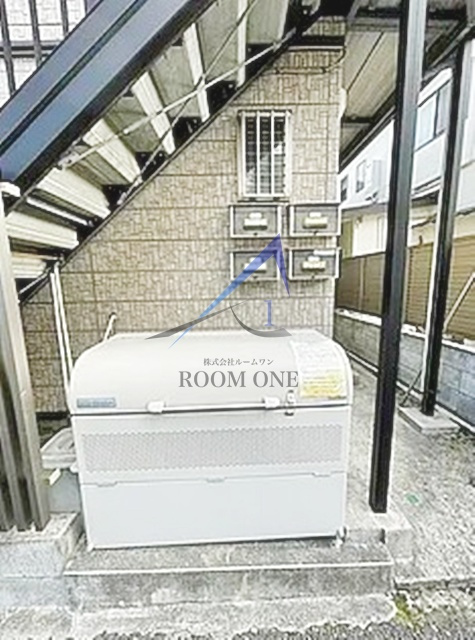 カーサみどりのその他共用部分|敷地内ゴミ置き場です。