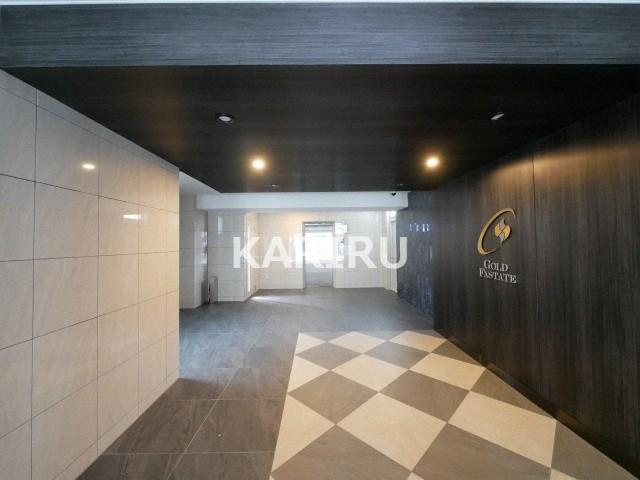 ファステート大阪ベースシティのロビー