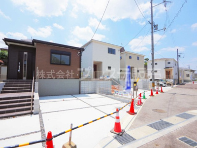 【その他】 | 奈良市押熊町の新築一戸建 全５区画 ２ |  現地写真（分譲地内）堂々完成！実際の建物内をご内覧できます♪※現地に係員は常駐しておりません。