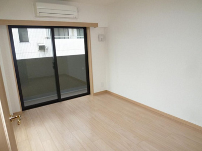 【寝室】 | ルーブル池上六番館