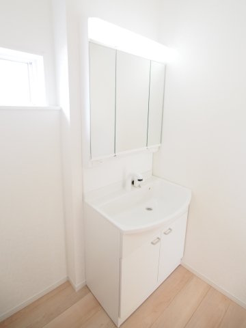 【独立洗面台】 | Cradle garden　郡山市富田町第１９　４号棟 | ※同施工物件写真