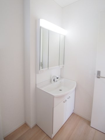 【独立洗面台】 | Cradle garden　郡山市富田町第１９　７号棟 | ※同施工物件写真