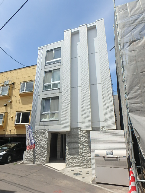 プレジールのロビー|管理会社だからできるサービスあります！