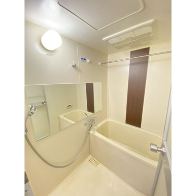【浴室】 | シャトー・レイクルイーズ