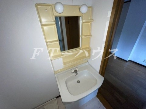 ベルメゾンの洗面所