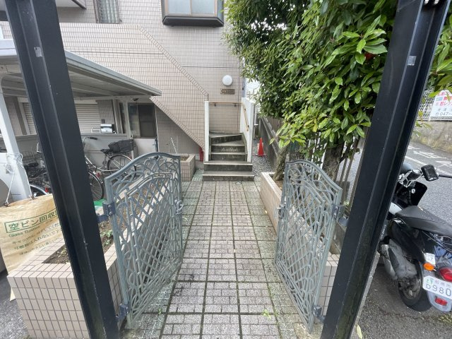 ベルメゾンのエントランス