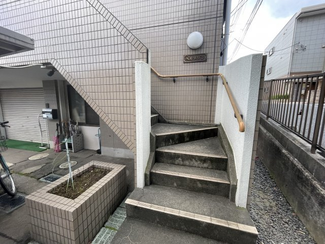 ベルメゾンのエントランス