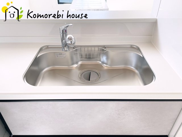 さいたま市大和田町　18期　新築一戸建て　グラファーレ　02のキッチン|26.3.7撮影済み