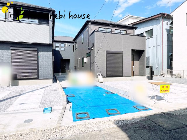 さいたま市大和田町　18期　新築一戸建て　グラファーレ　02の駐車場|26.3.7撮影済み