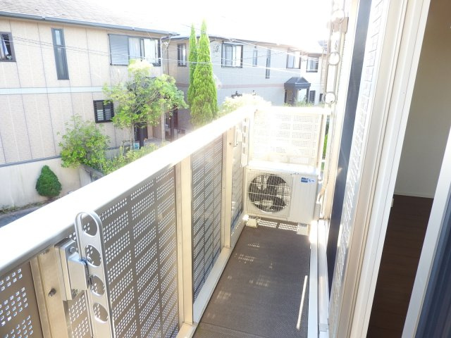 まなび野八番館のバルコニー