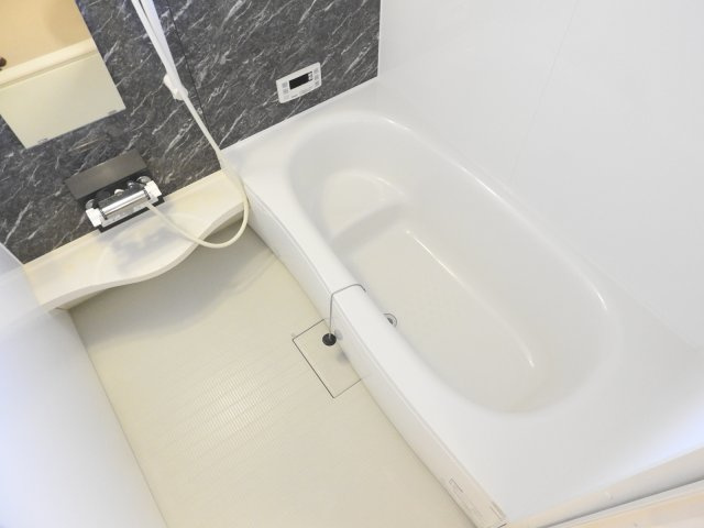 まなび野八番館の浴室|浴室乾燥機付