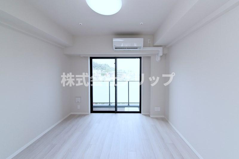 Le'a横濱アヴニールの居間・リビング