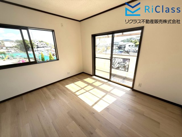 中古戸建　神戸市長田区上池田3丁目17の洋室|個人の部屋や寝室として使える洋室です