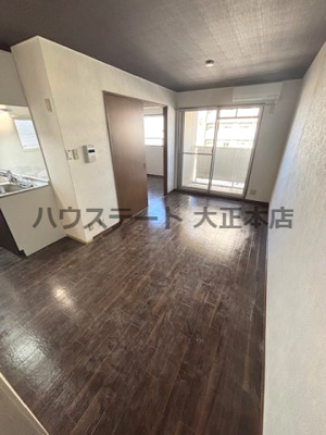 【居間・リビング】 | メロディーハイム九条 仲介手数料無料