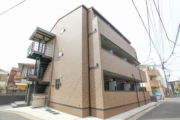 グランクオール青砥駅前