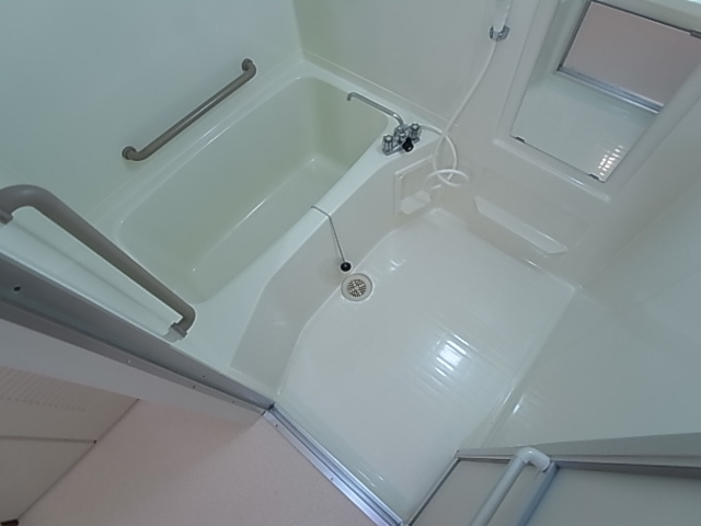 神戸市兵庫区駅南通３丁目の賃貸マンションの浴室