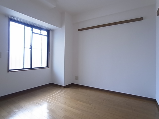 神戸市兵庫区駅南通３丁目の賃貸マンションの内装