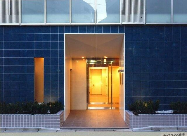 プラウドフラット隅田リバーサイドのエントランス