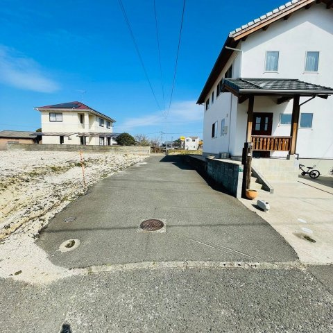 糸島市篠原西３丁目　売り土地【1号地】の外観|南東道路で幅員4mです