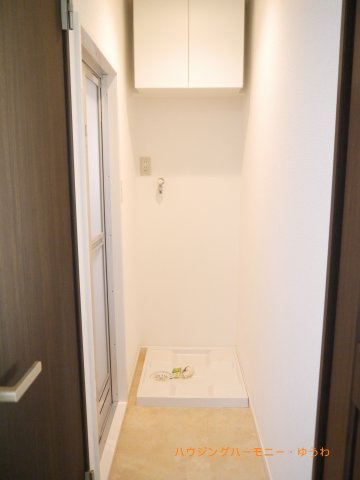 【ランドリースペース】 | 大山マイコーポA棟 | 様々なタイプの洗濯機を配置する事ができます。洗濯防水パンも新しく設置しています！