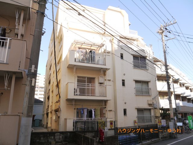 【外観】 | 大山マイコーポA棟 | モダンでスタイリッシュな印象を与えるグレーを基調とした外観。