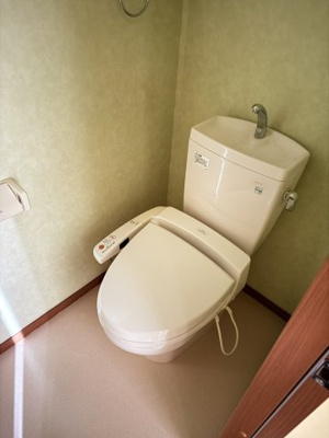 【トイレ】 | ヴィラ・フローラル　B棟