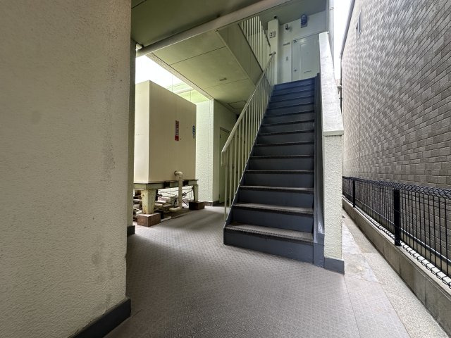 グレースハイツ城南のロビー