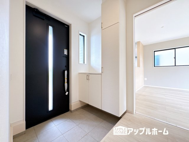 【新築住宅】KIS坂戸市片柳5期 1号棟の玄関