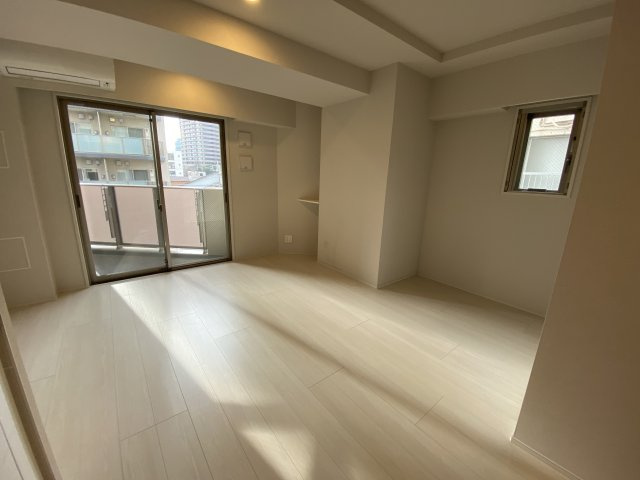 オープンレジデンシア品川の居間・リビング|こちらの居間で趣味の時間をお楽しみください