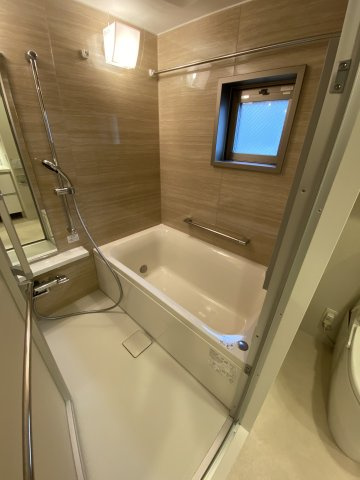 オープンレジデンシア品川の浴室|コンパクトで使いやすいお風呂です