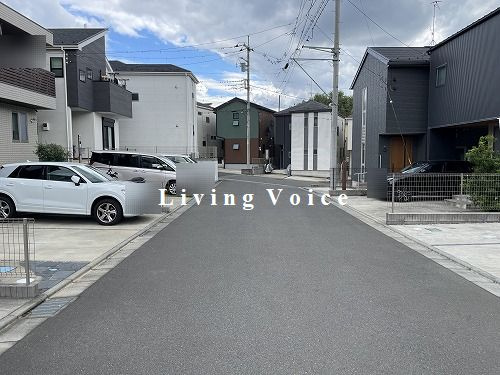 【仲介手数料０円】海老名市杉久保南1丁目　中古一戸建ての前面道路含む現地写真|【仲介手数料０円】海老名市杉久保南1丁目　中古一戸建て