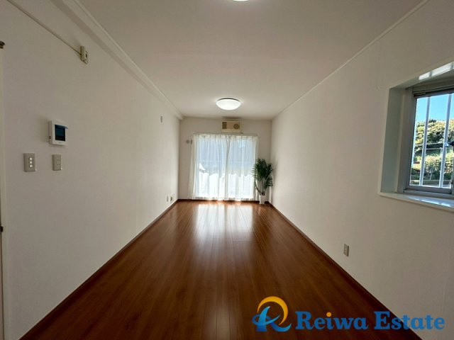 湘南ライフタウン城山住宅　7号棟の居間・リビング