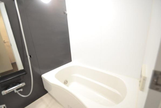 プライムメゾン武蔵野の杜の浴室