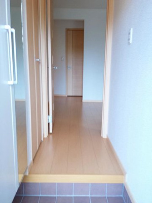 【玄関】 | レジデンスさくらⅡ | 落ち着いた玄関です