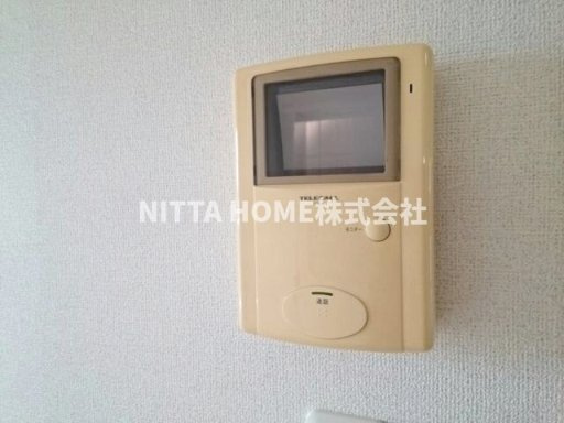 ヴィラ・ポポラーレⅡのセキュリティ|ＴＶドアホンを設置済み★