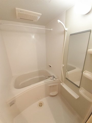 【浴室】 | 駅通りハイツ | お風呂です