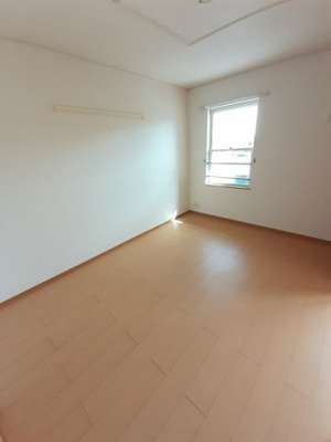 【内装】 | 駅通りハイツ | 内装は落ち着いています