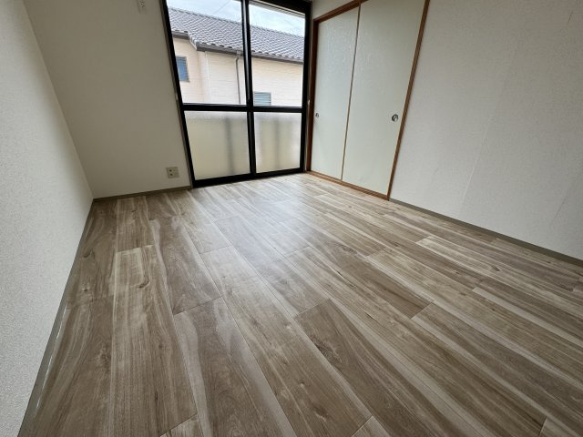 サニーコートBの洋室