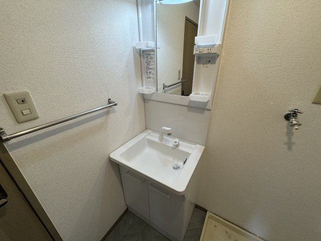 サニーコートBの独立洗面台