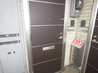 【玄関】 | ヴェリタサクラーレ