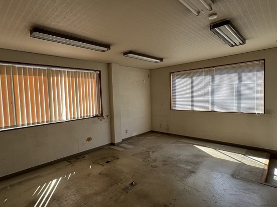 【内装】 | 下田市吉佐美　売倉庫