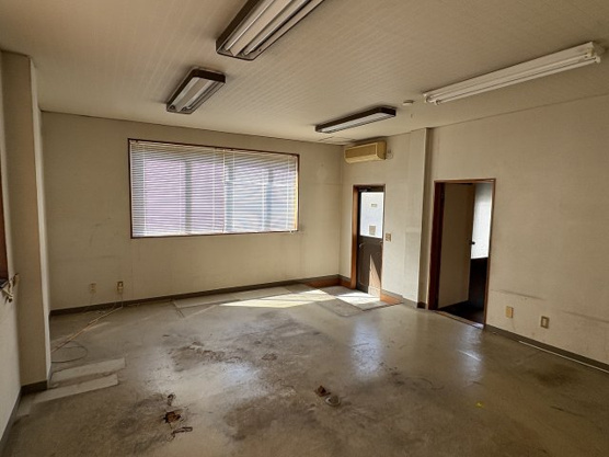 【内装】 | 下田市吉佐美　売倉庫