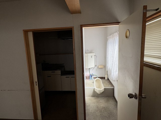 【トイレ】 | 下田市吉佐美　売倉庫