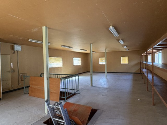 【内装】 | 下田市吉佐美　売倉庫