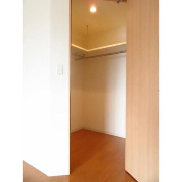 パークアクシス丸の内　名古屋市賃貸　仲介手数料無料の収納