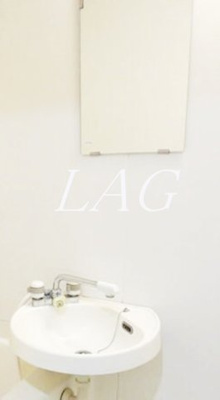 【洗面所】 | ホワイトハイツ | 洗面台です。