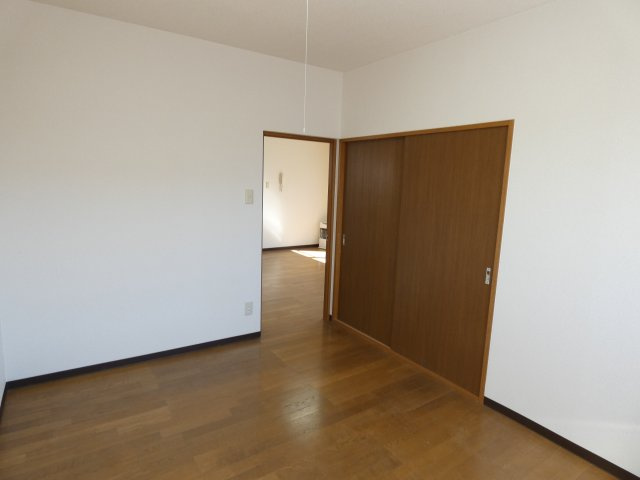 ハイツゴールドの居間・リビング