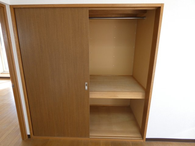 ハイツゴールドの収納